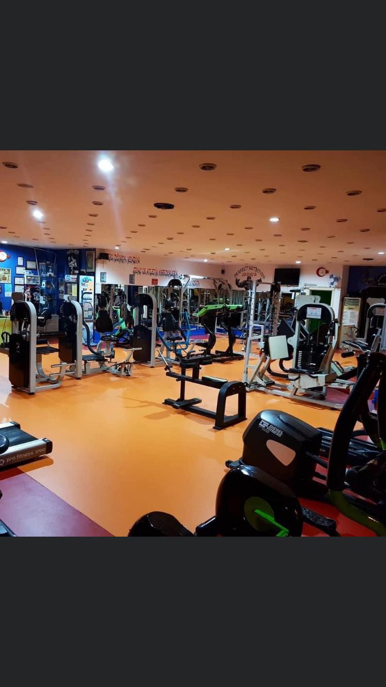 Spor Salonu Zemin Kaplama Uygulaması 2